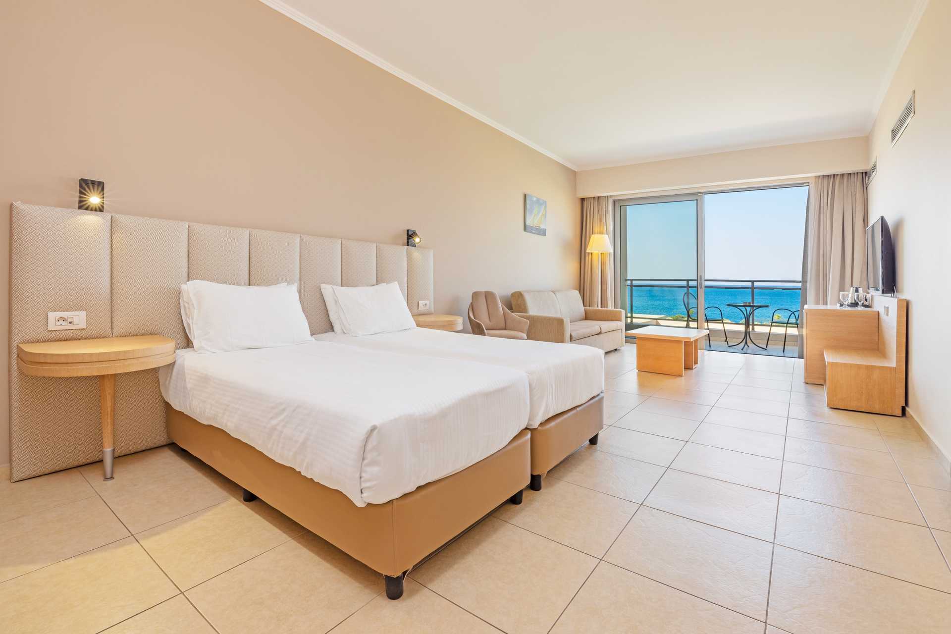 kresten-royal-euphoria-resort-Apollo_huone